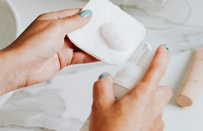 dot and key cica salicylic acid face wash